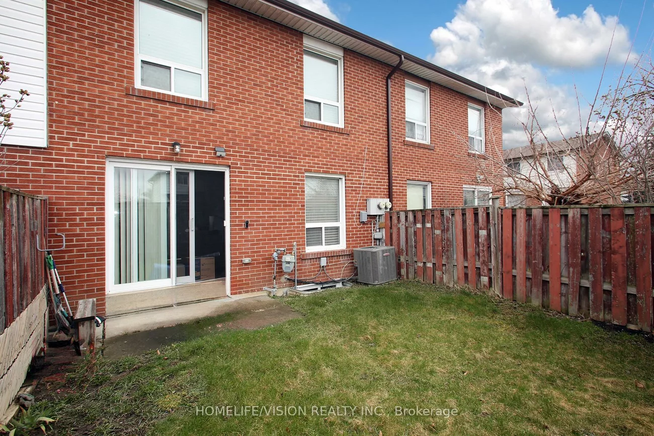 3430, Brandon Gate, Malton, Mississauga