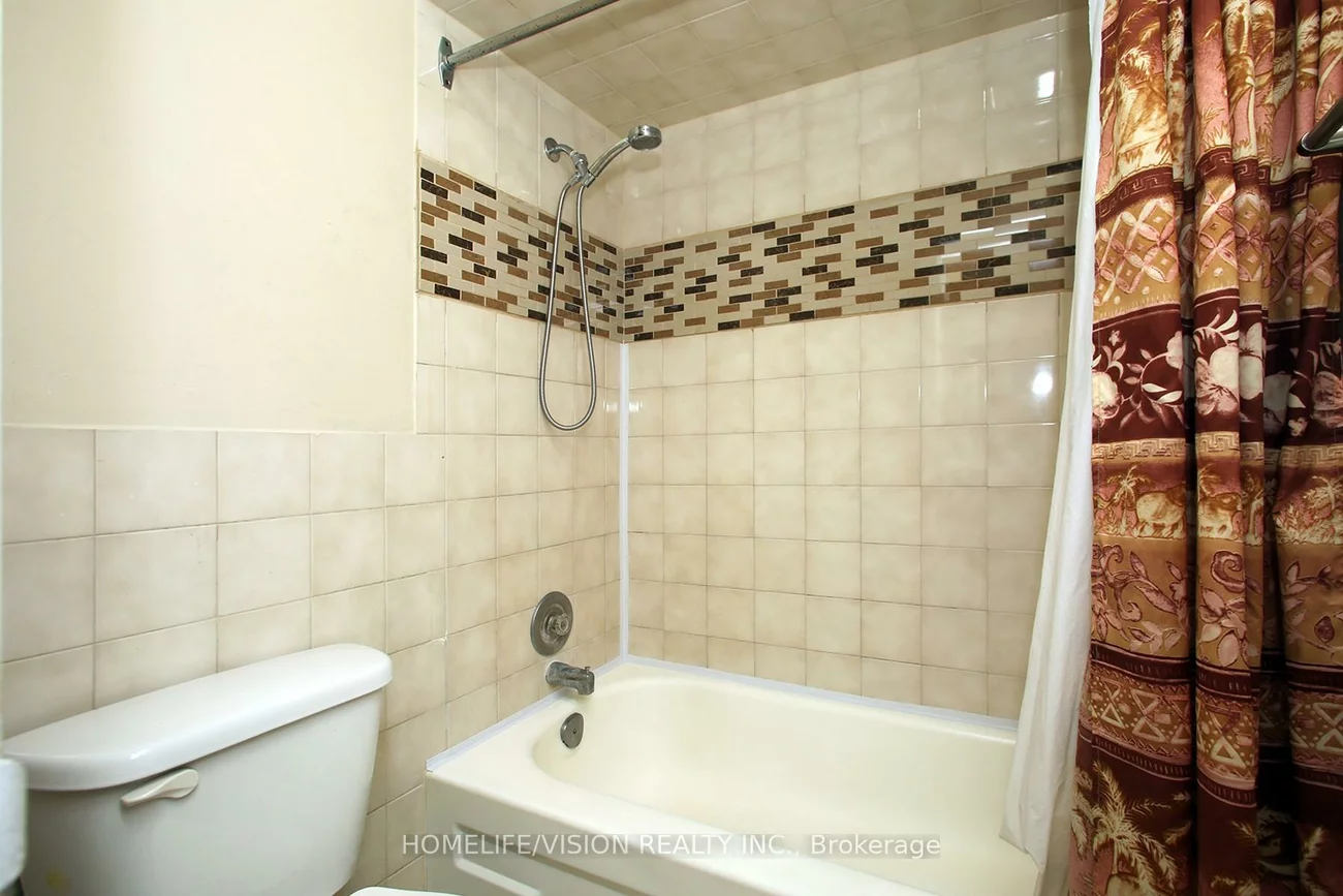 3430, Brandon Gate, Malton, Mississauga