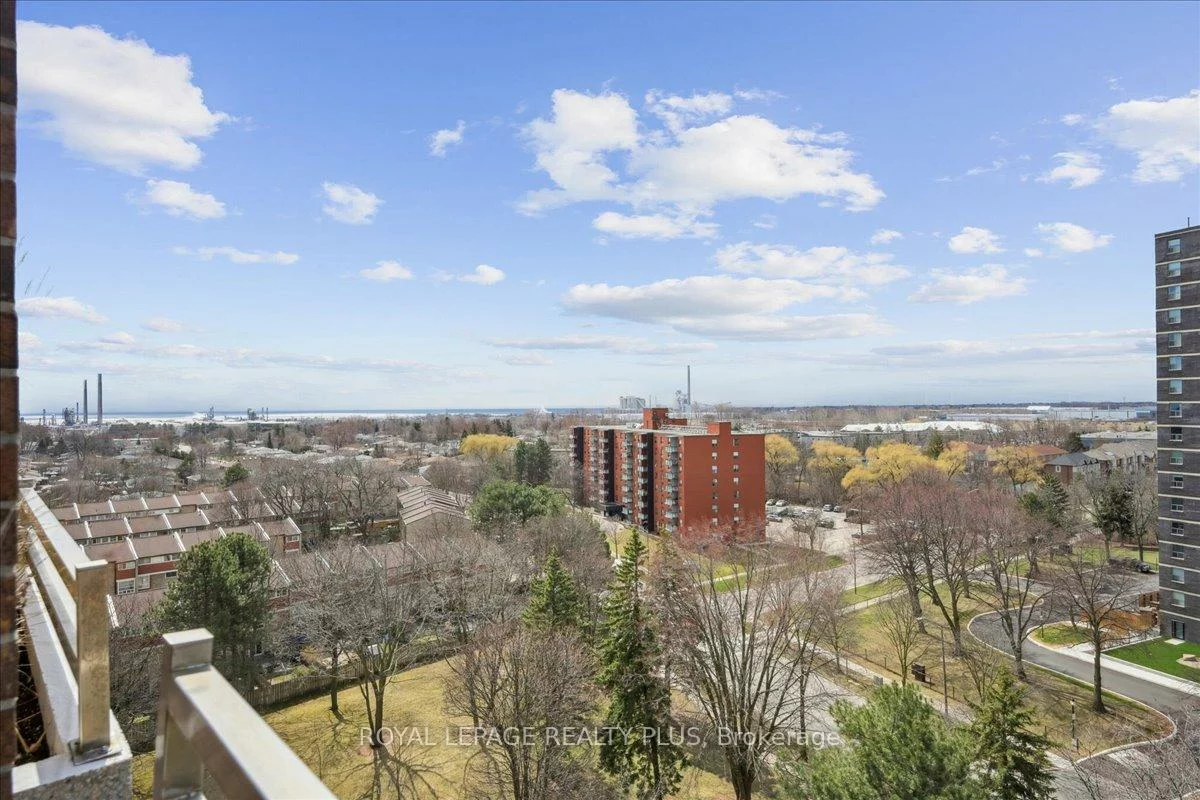 965, Inverhouse, Clarkson, Mississauga