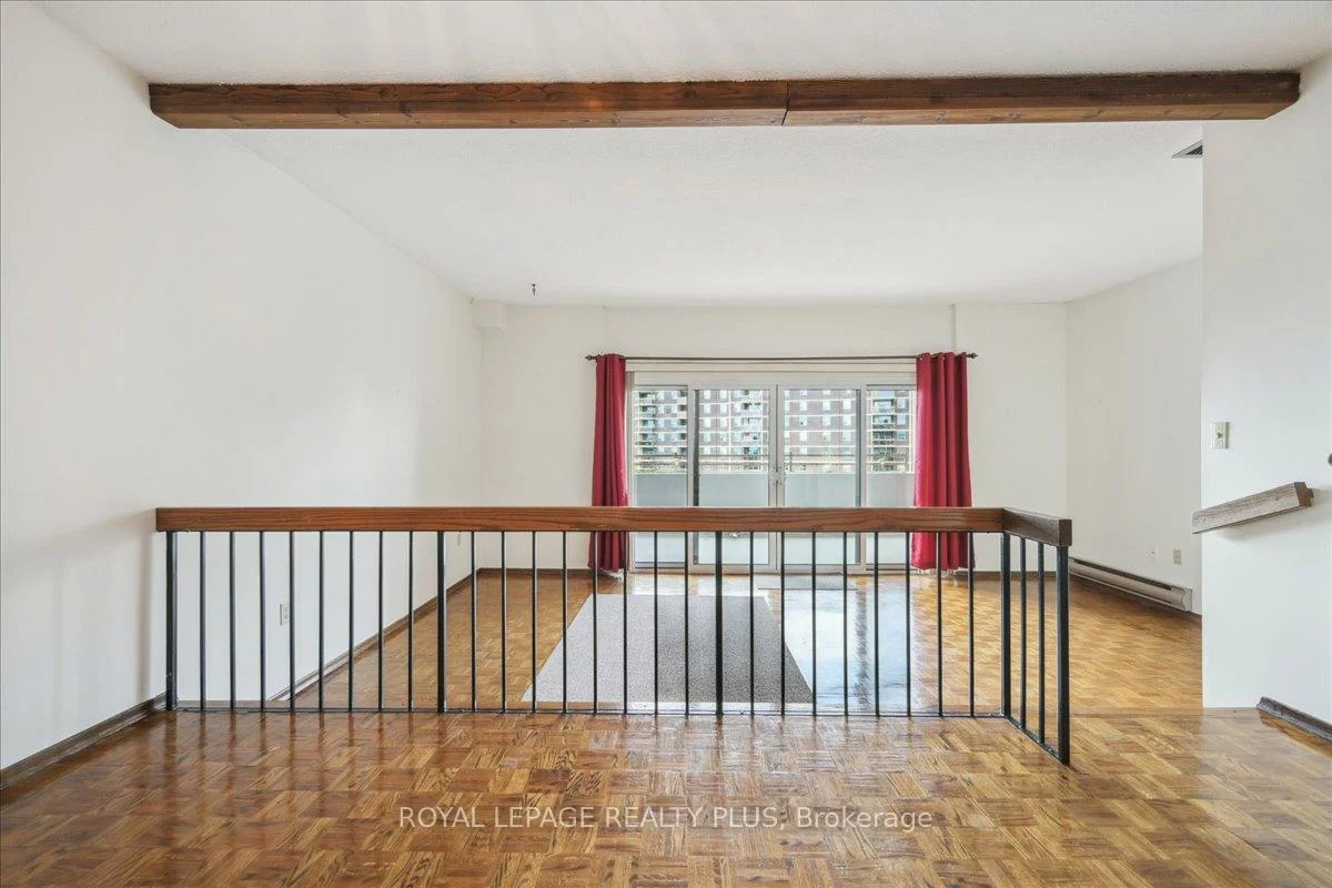 965, Inverhouse, Clarkson, Mississauga