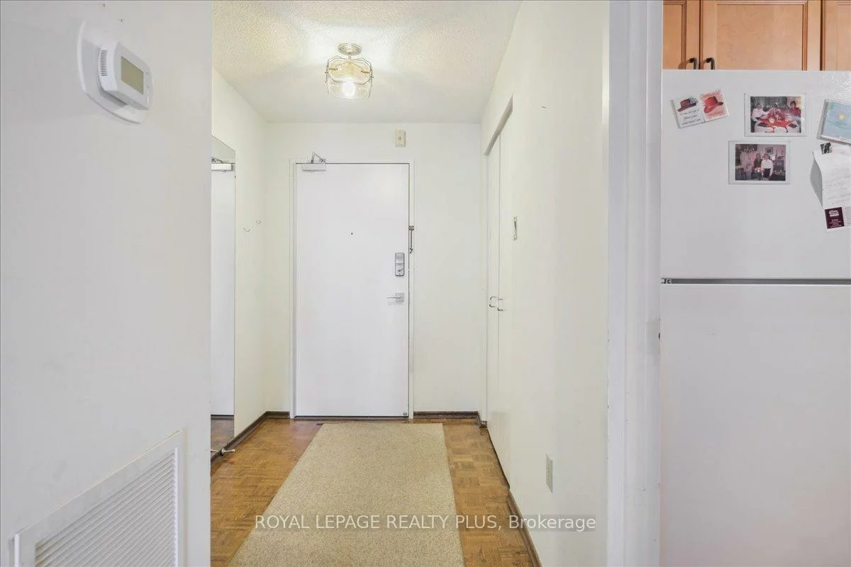 965, Inverhouse, Clarkson, Mississauga
