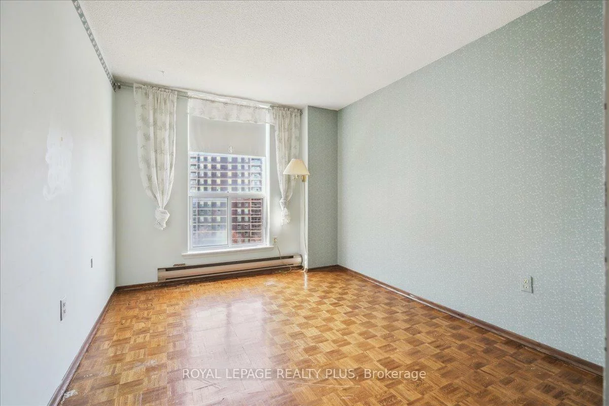 965, Inverhouse, Clarkson, Mississauga