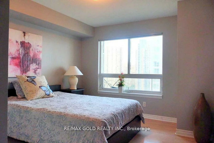 350, Princess Royal, City Centre, Mississauga