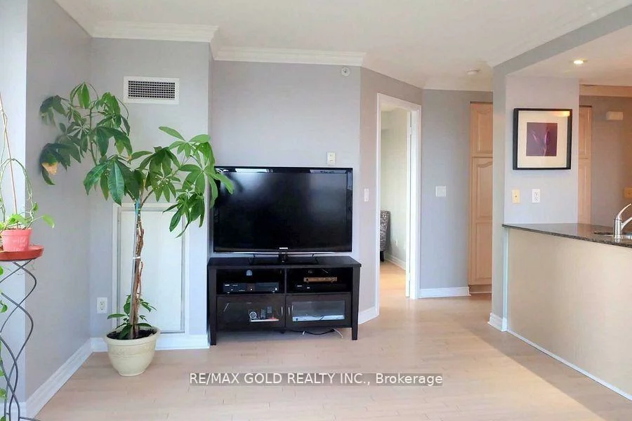 350, Princess Royal, City Centre, Mississauga