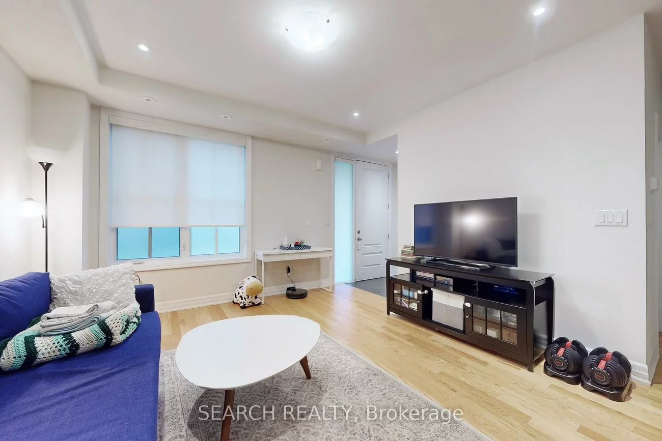 1180, Cawthra, Mineola, Mississauga