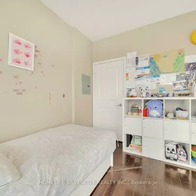 80, Absolute, City Centre, Mississauga