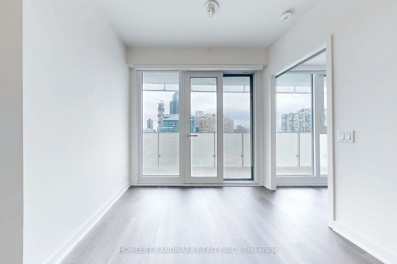 3900, Confederation, City Centre, Mississauga