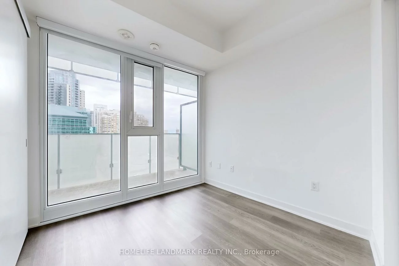 3900, Confederation, City Centre, Mississauga