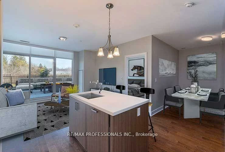 1575, Lakeshore, Clarkson, Mississauga