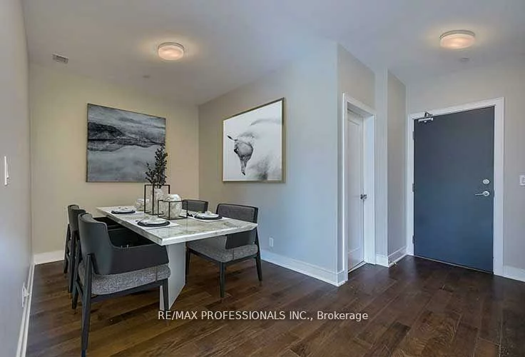 1575, Lakeshore, Clarkson, Mississauga