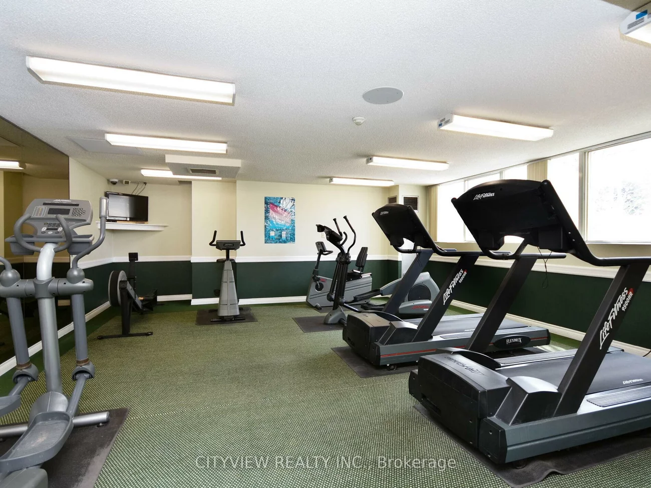 3700, Kaneff, Mississauga Valleys, Mississauga