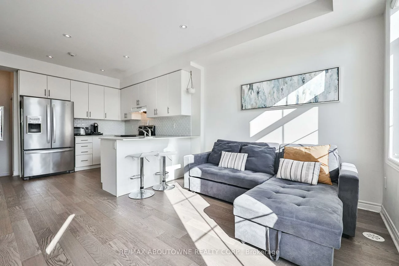 73, Armdale, Hurontario, Mississauga