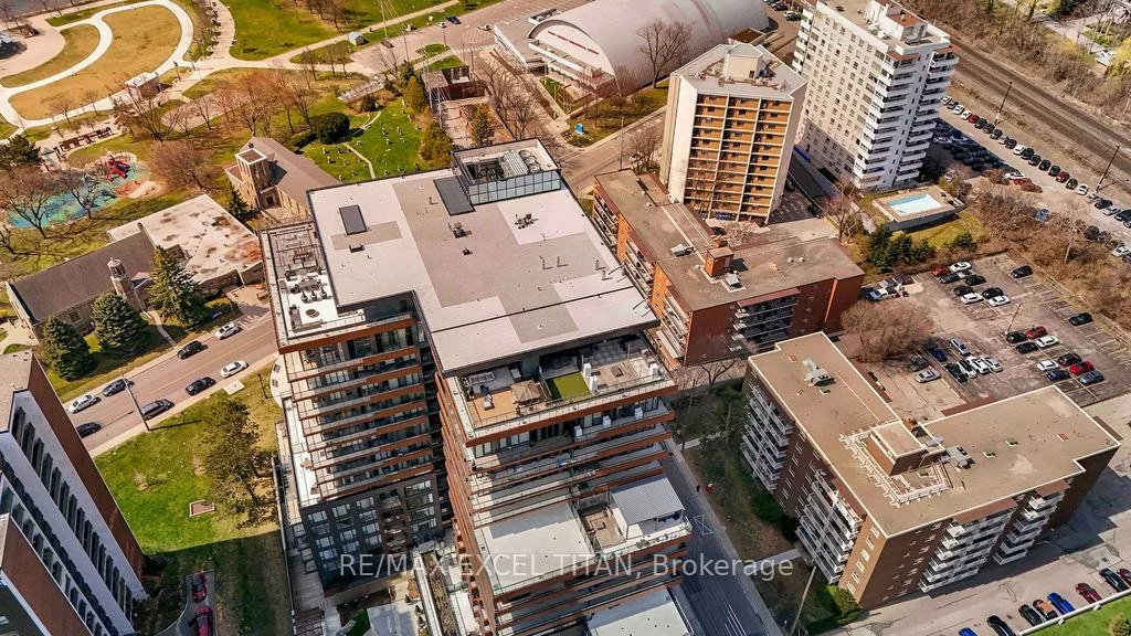 21, Park, Port Credit, Mississauga