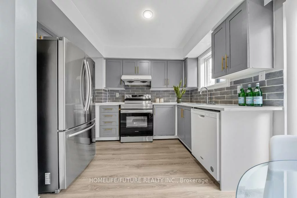 1050, Bristol, East Credit, Mississauga