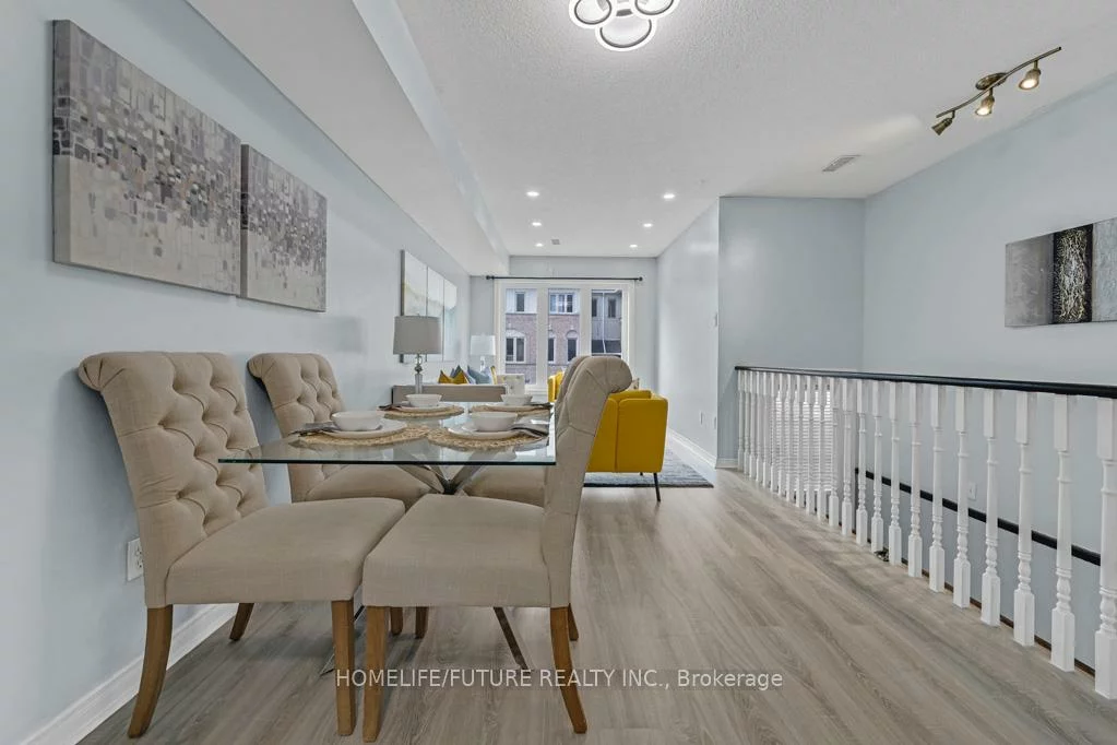 1050, Bristol, East Credit, Mississauga