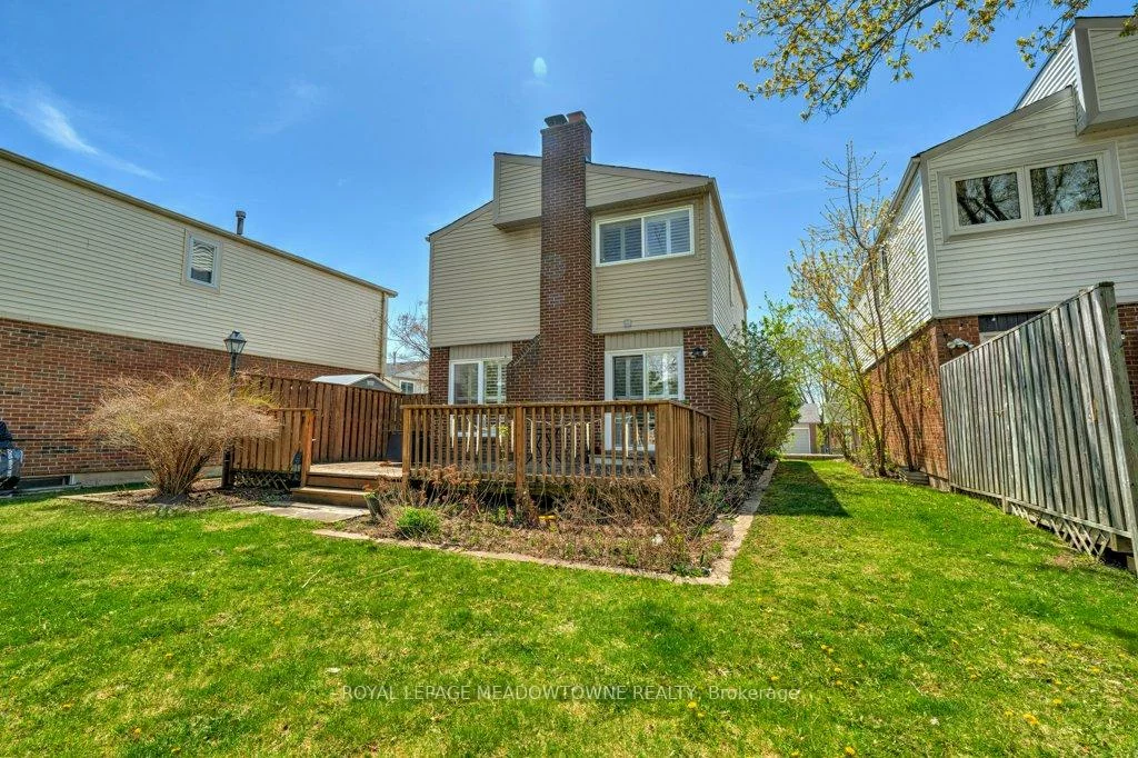 336, Queen, Streetsville, Mississauga