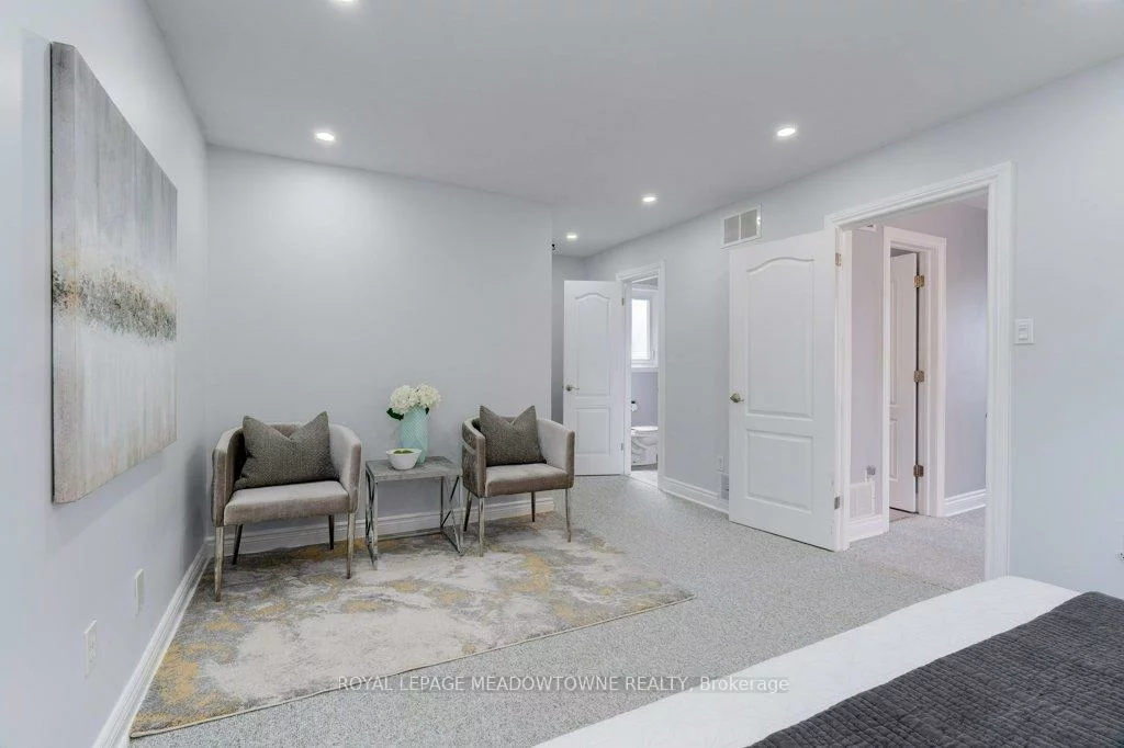 336, Queen, Streetsville, Mississauga