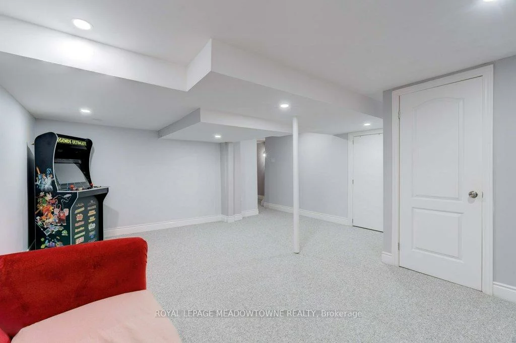 336, Queen, Streetsville, Mississauga