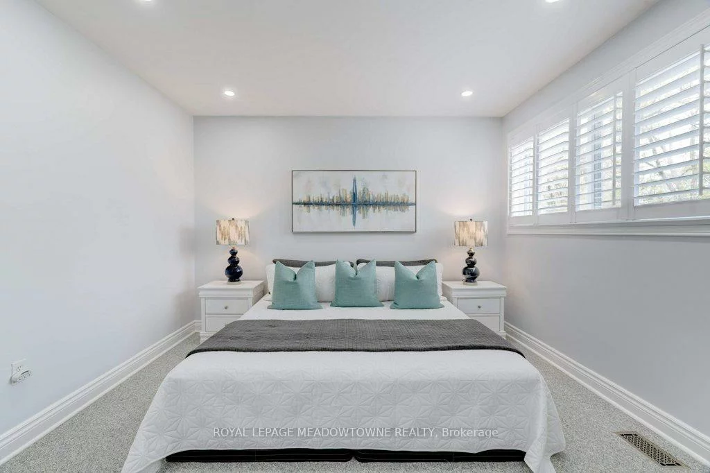 336, Queen, Streetsville, Mississauga
