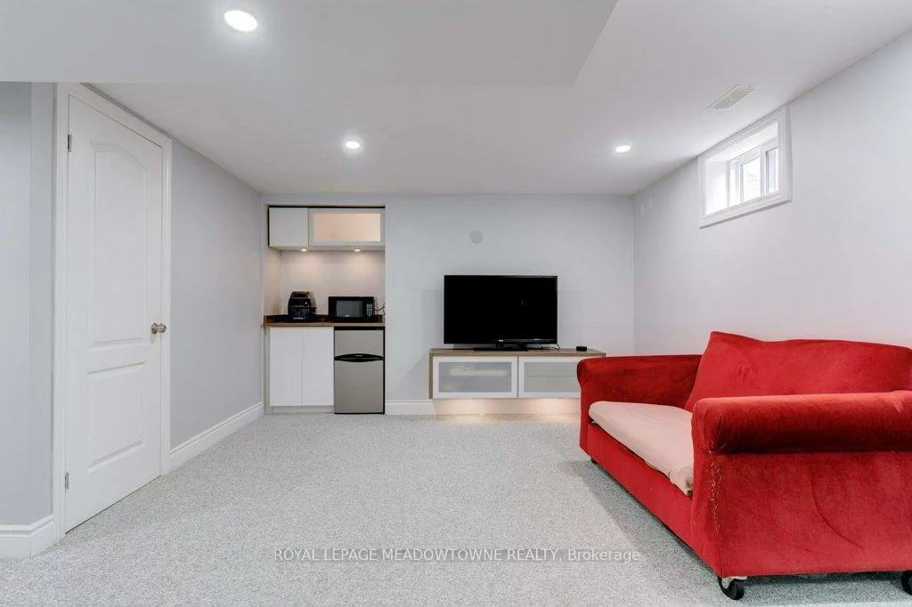 336, Queen, Streetsville, Mississauga