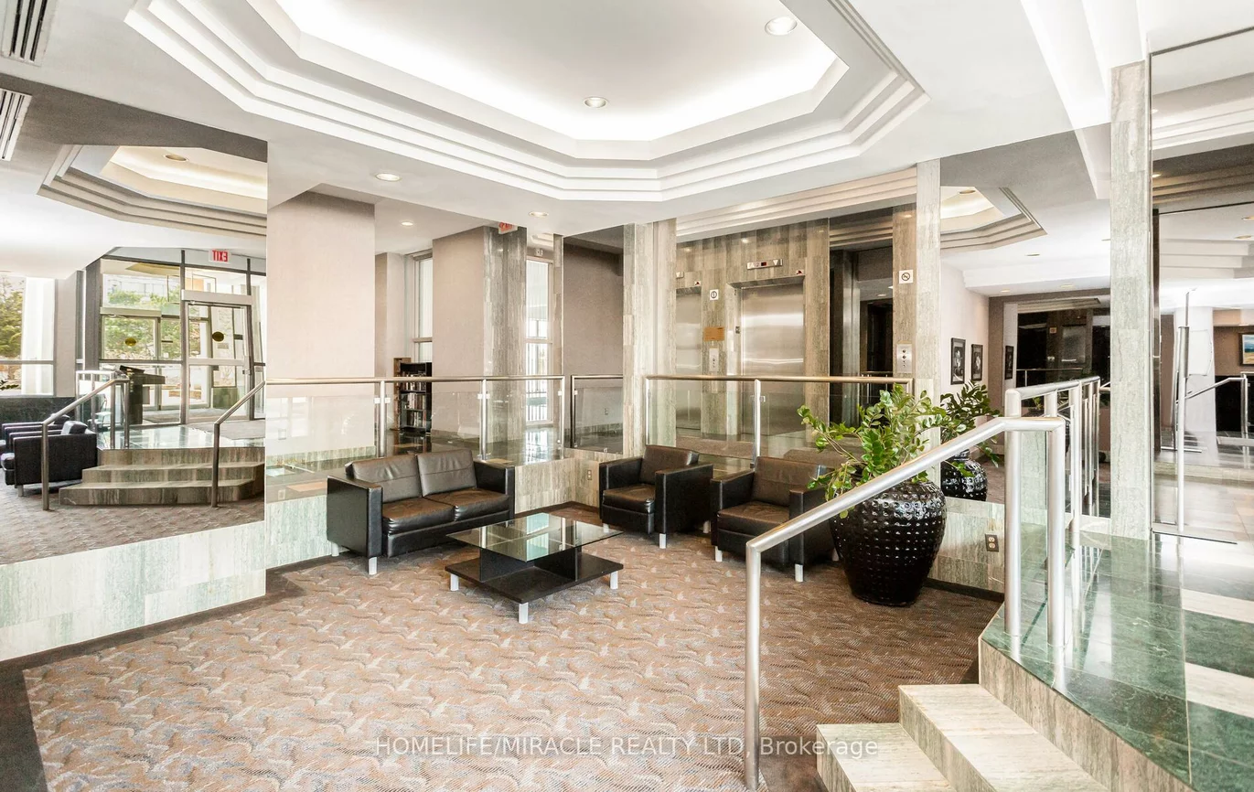 4450, Tucana, Hurontario, Mississauga