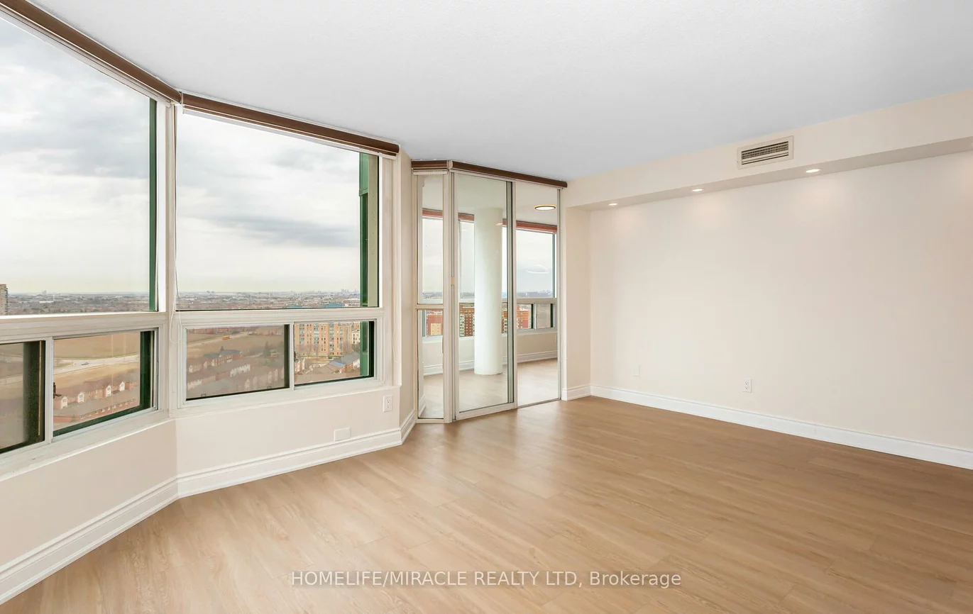 4450, Tucana, Hurontario, Mississauga