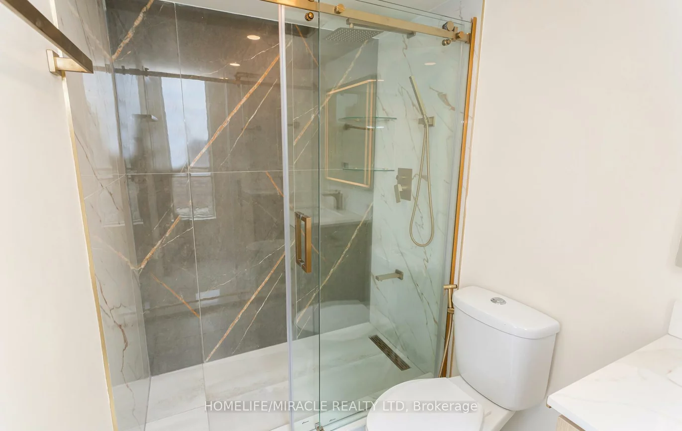 4450, Tucana, Hurontario, Mississauga