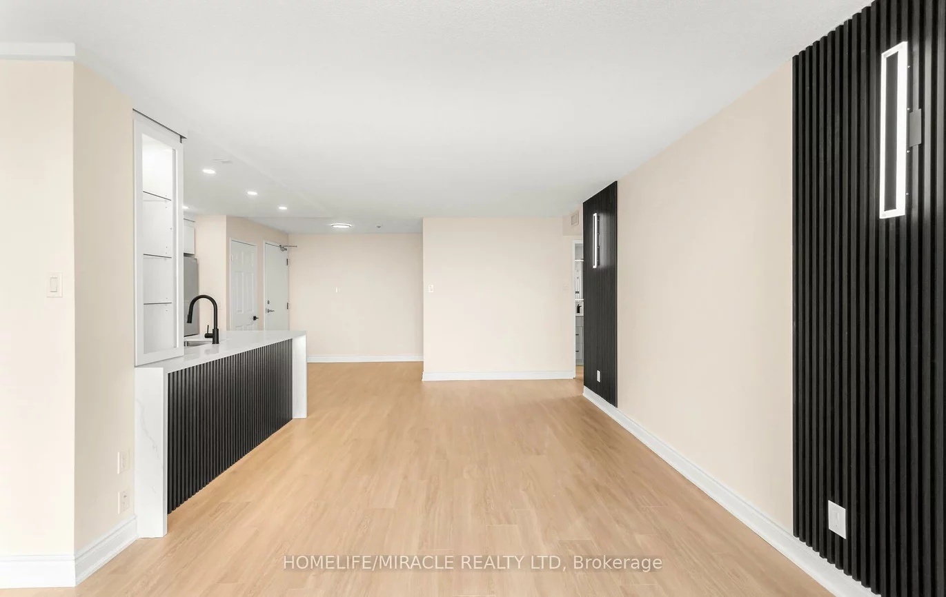 4450, Tucana, Hurontario, Mississauga