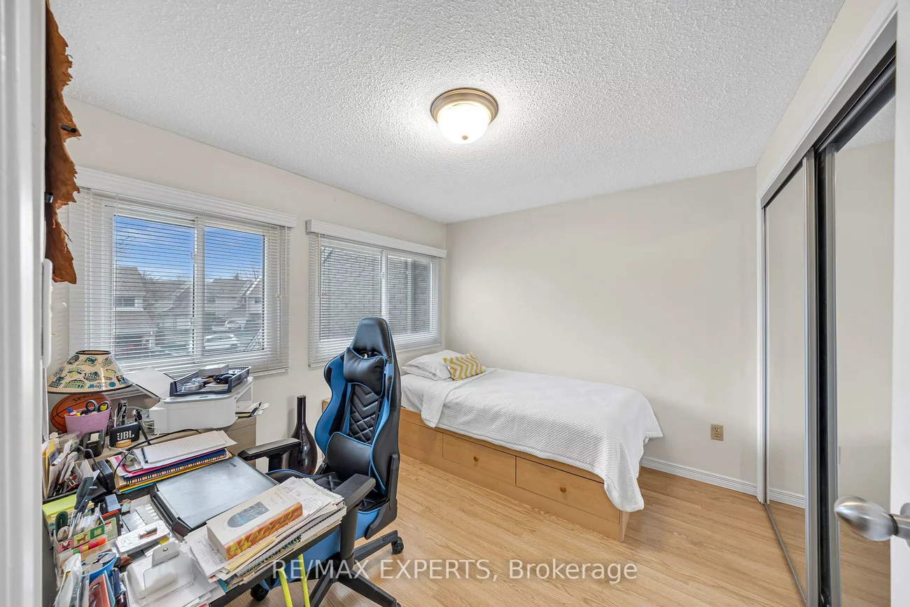 2676, Folkway, Erin Mills, Mississauga