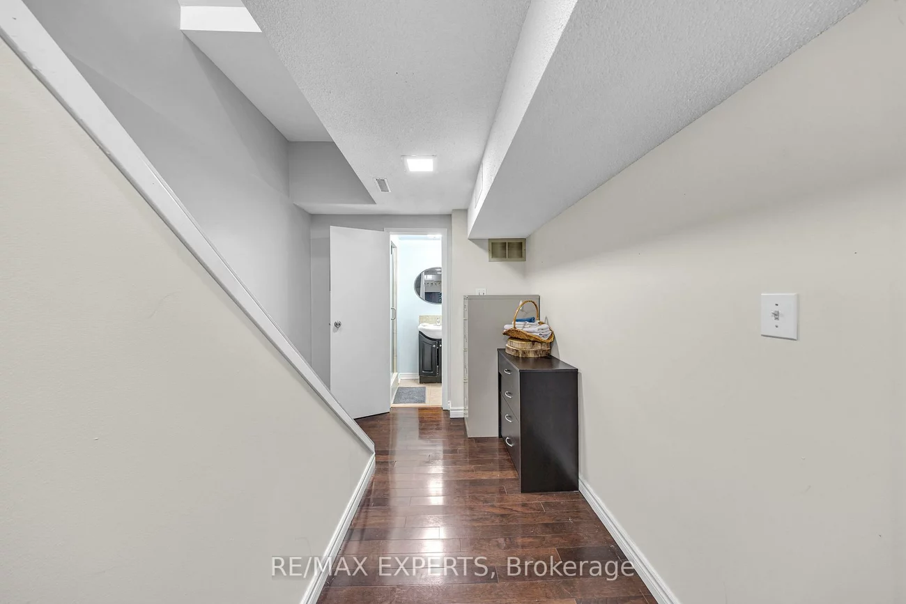 2676, Folkway, Erin Mills, Mississauga