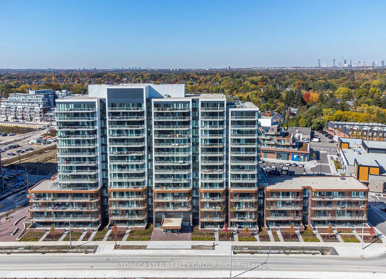 220, Missinnihe, Port Credit, Mississauga