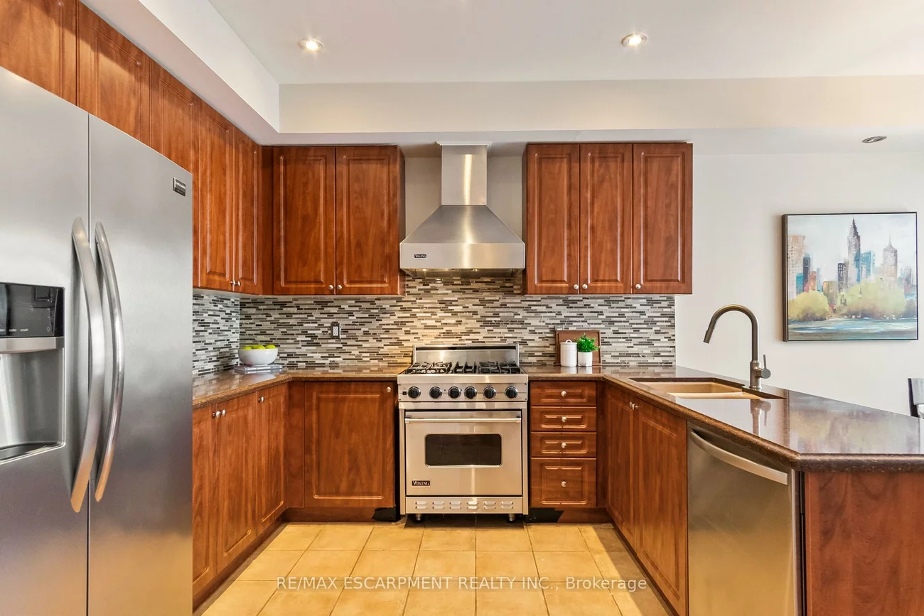 60, Rosewood, Port Credit, Mississauga