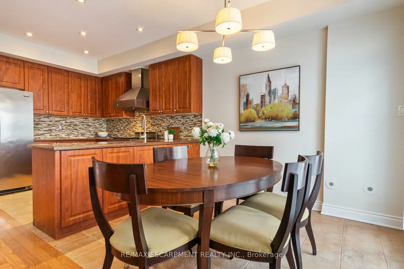 60, Rosewood, Port Credit, Mississauga