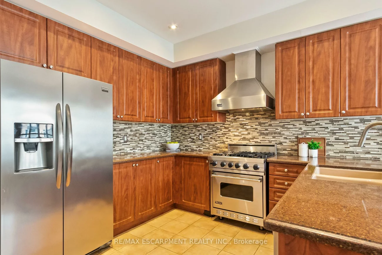 60, Rosewood, Port Credit, Mississauga