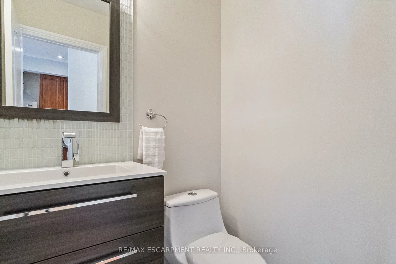 60, Rosewood, Port Credit, Mississauga