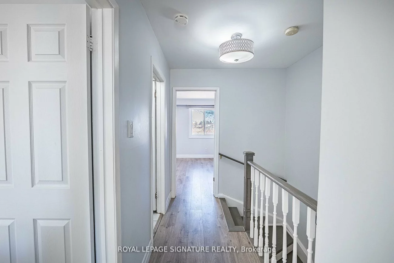 2445, Homelands, Sheridan, Mississauga