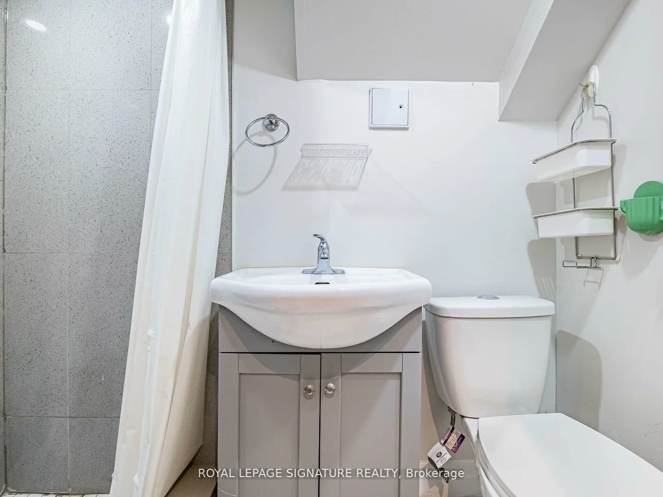 2445, Homelands, Sheridan, Mississauga
