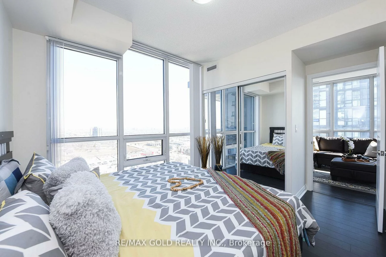 5033, Four Spring, Hurontario, Mississauga