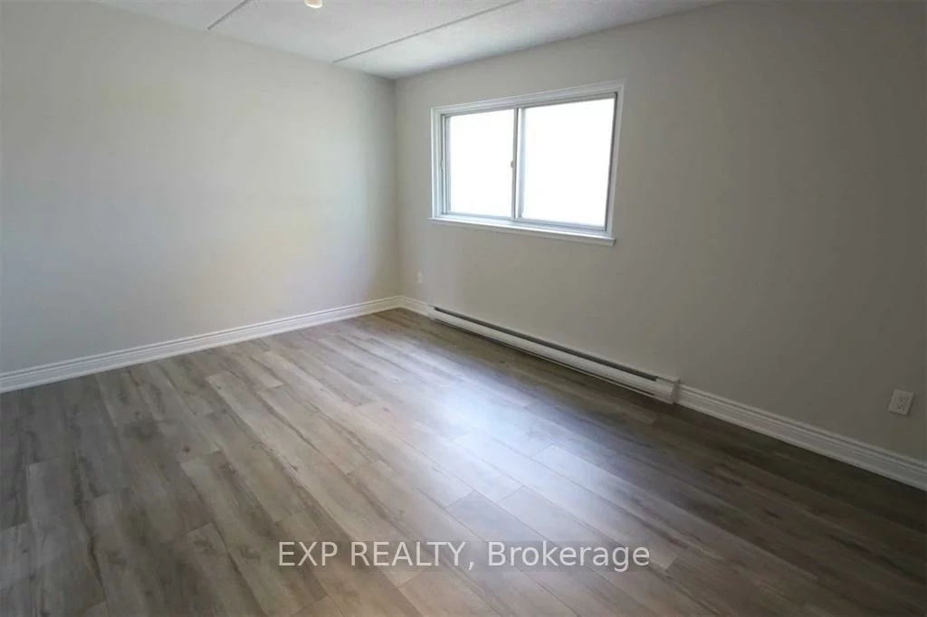 180, Mississauga Valley, Mississauga Valleys, Mississauga