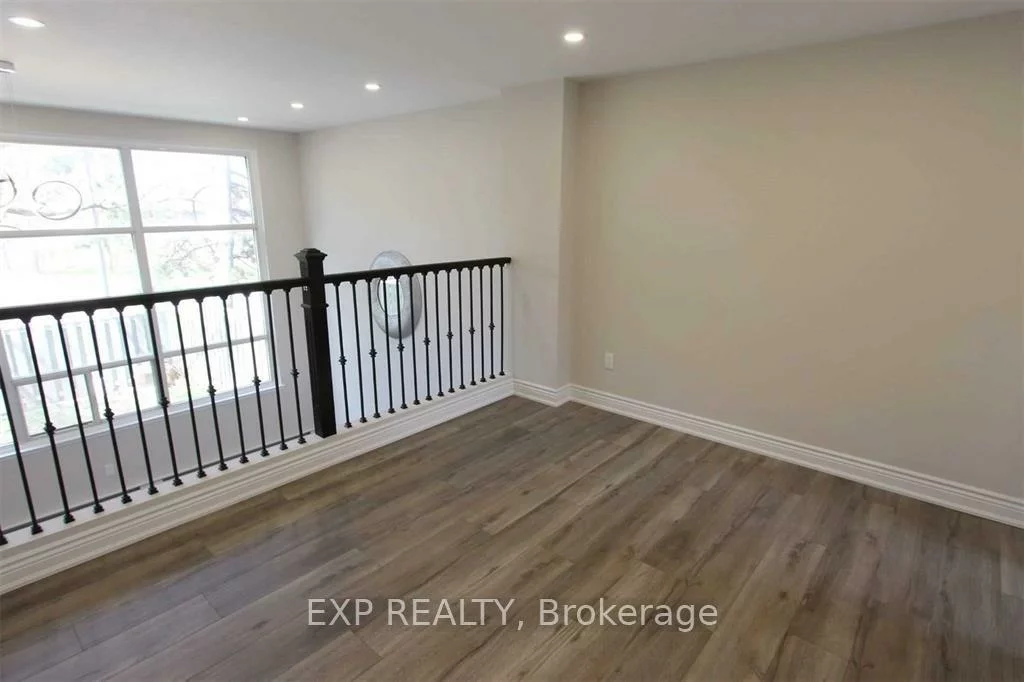 180, Mississauga Valley, Mississauga Valleys, Mississauga