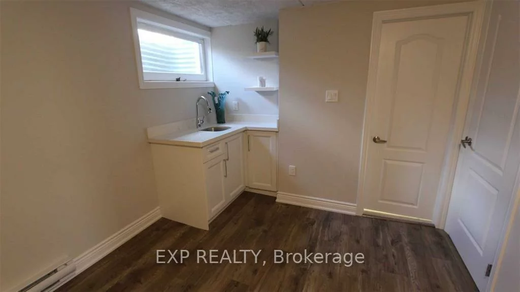 180, Mississauga Valley, Mississauga Valleys, Mississauga
