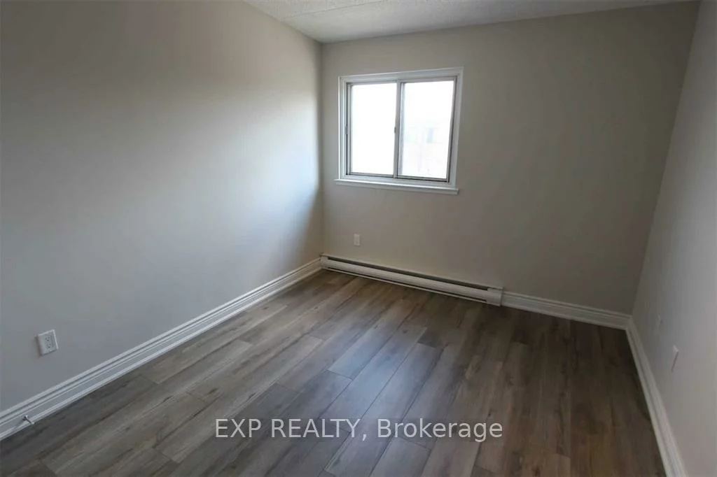 180, Mississauga Valley, Mississauga Valleys, Mississauga