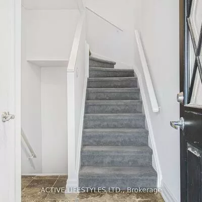 1000, Cedarglen, Erindale, Mississauga