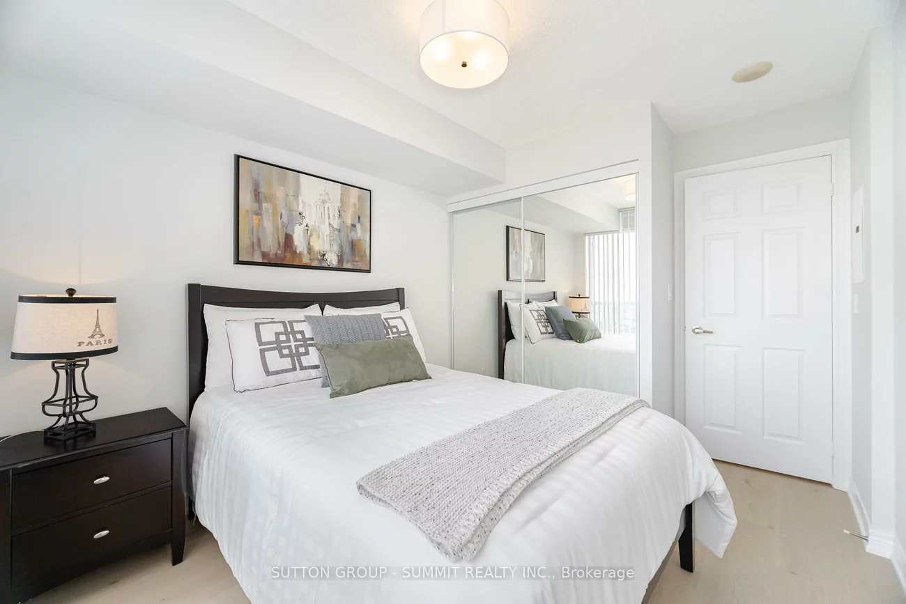 310, BURNHAMTHORPE, City Centre, Mississauga