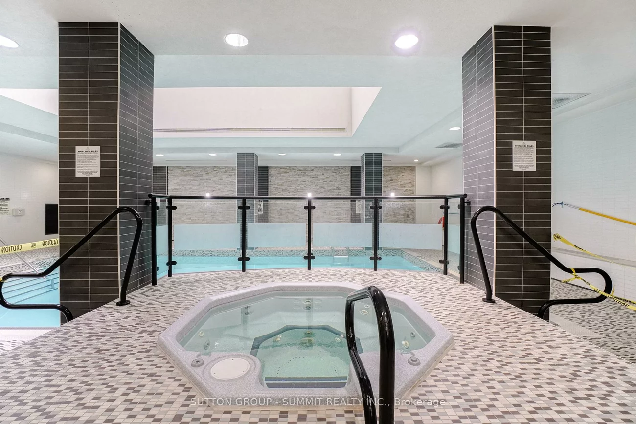 310, BURNHAMTHORPE, City Centre, Mississauga