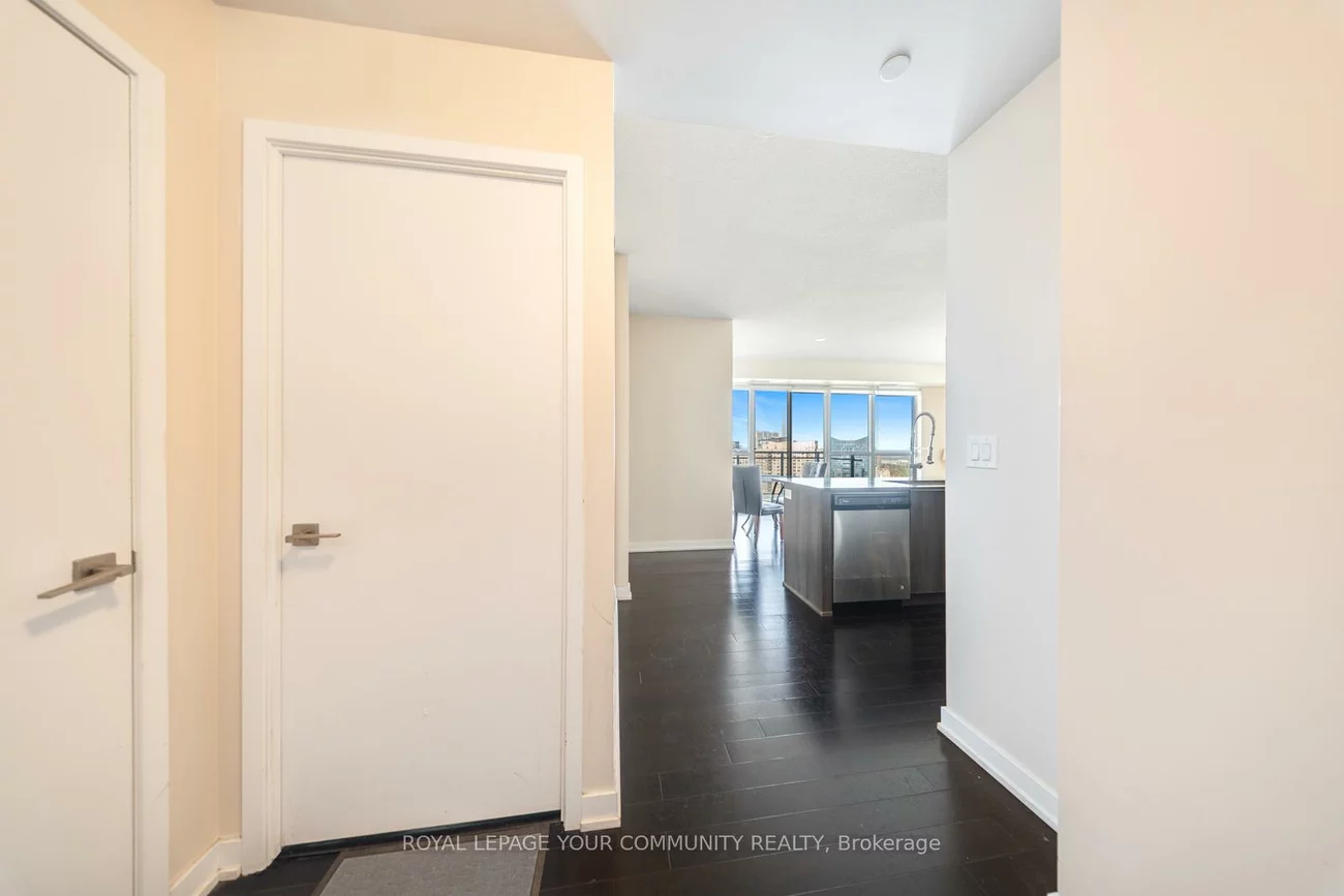 510, Curran, City Centre, Mississauga