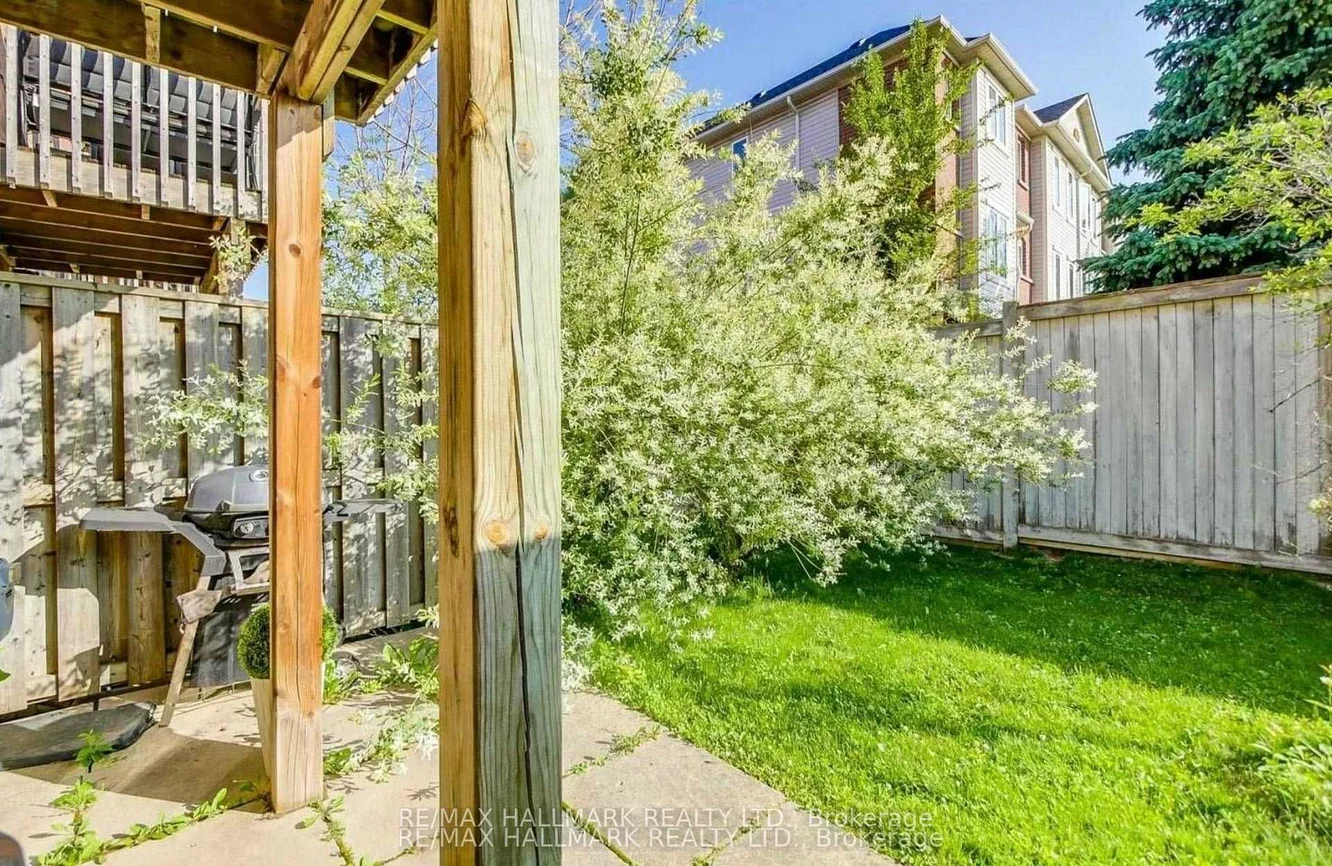 1128, Dundas, Erindale, Mississauga