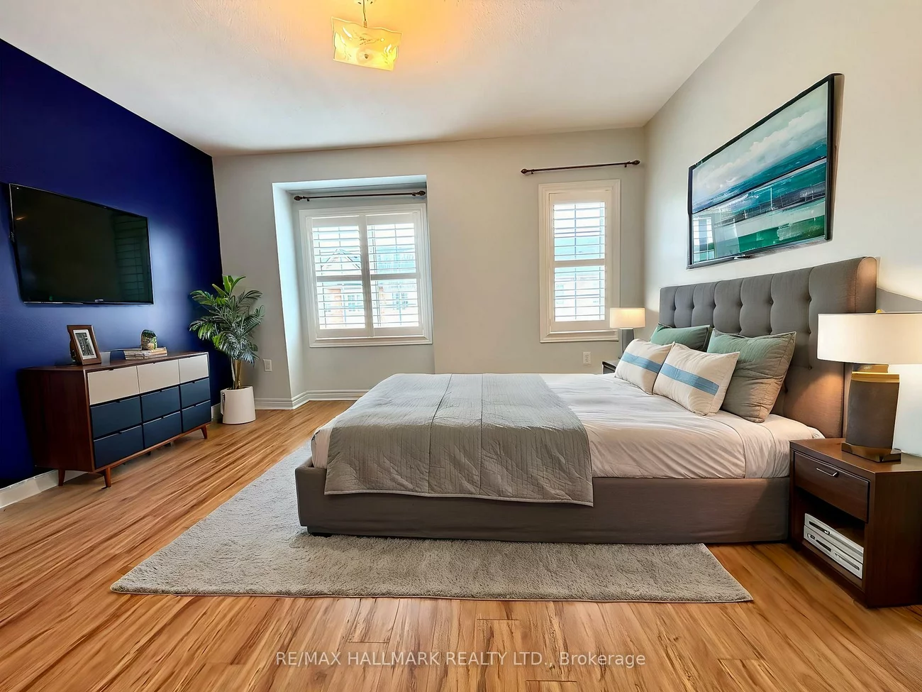 1128, Dundas, Erindale, Mississauga