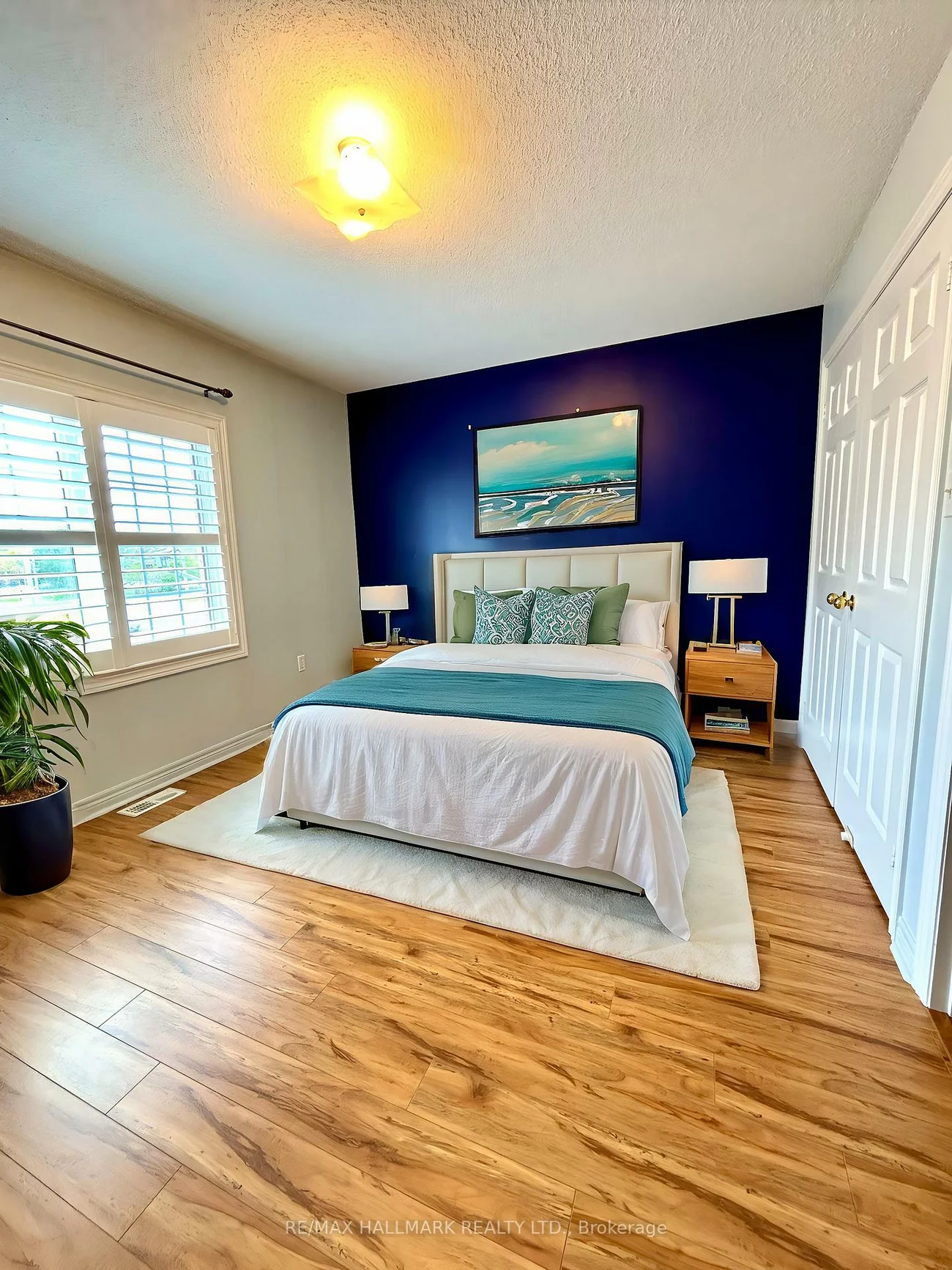 1128, Dundas, Erindale, Mississauga