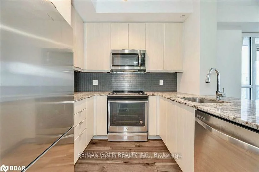 4633, Glen Erin, Central Erin Mills, Mississauga